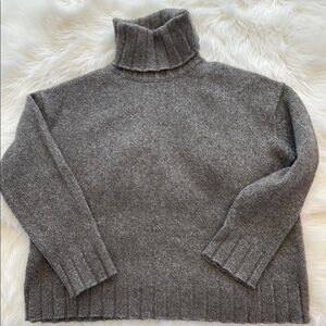 Nili Lotan Gray Turtleneck Sweater with Cozy Collar